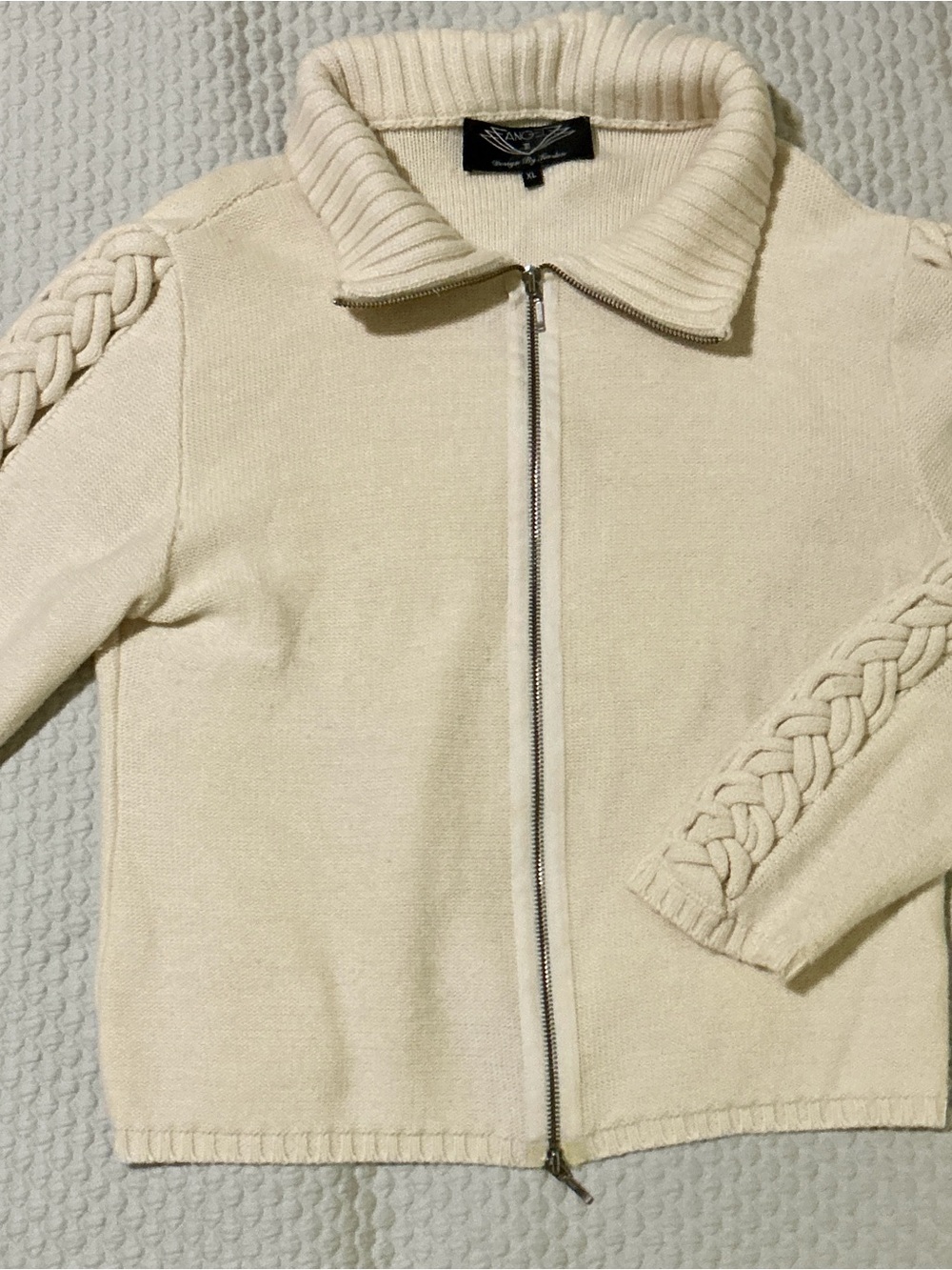 ANGEL BY KARDEN  Cream Zip-Front Cardigan with Braided Sleeve Detail Italian woo